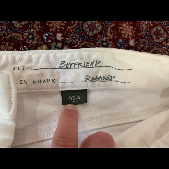 🥳 Host Pick!! 🎉Eddie Bauer relaxed fit boyfriend capris denim - Picture 8 of 8